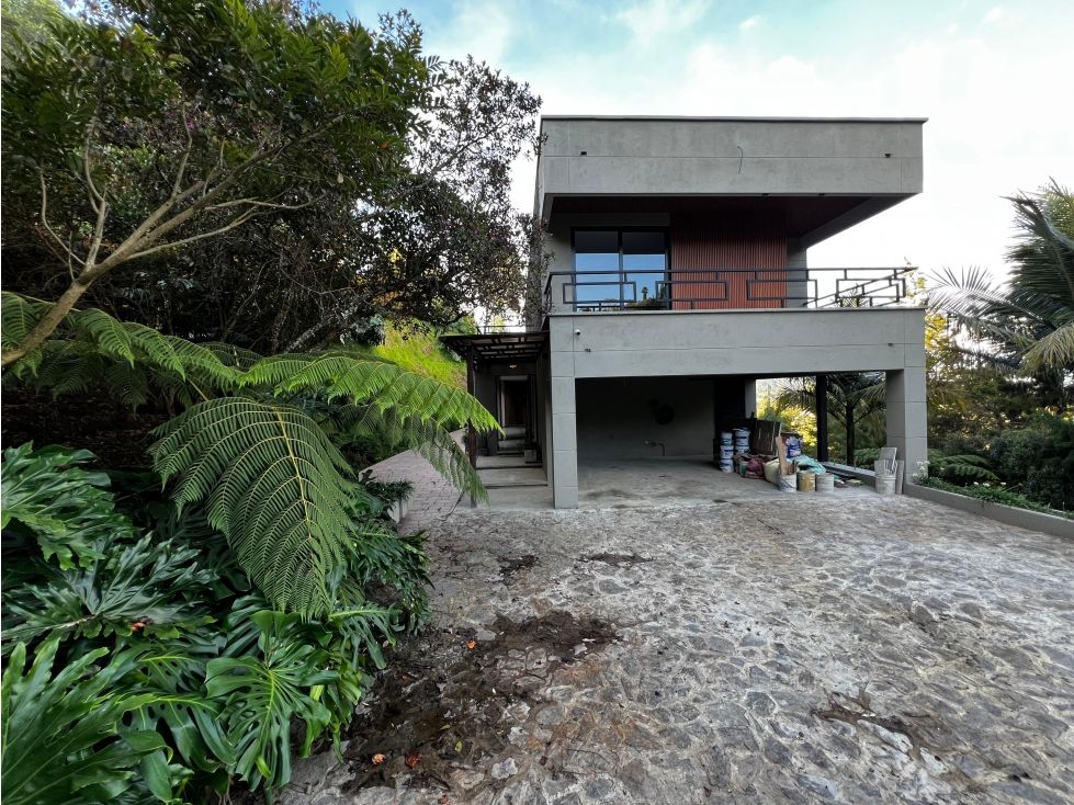 Casa Campestre en arriendo Antioquia Guarne Guarne 280 m2 Habitaciones 3 Baños 4 Garajes 5 Precio $7500000