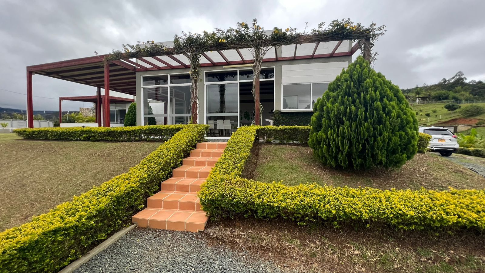 Finca en venta Valle Del Cauca Dagua Dagua 450 m2 Habitaciones 4 Baños 4 Garajes 8 Precio $1250000000