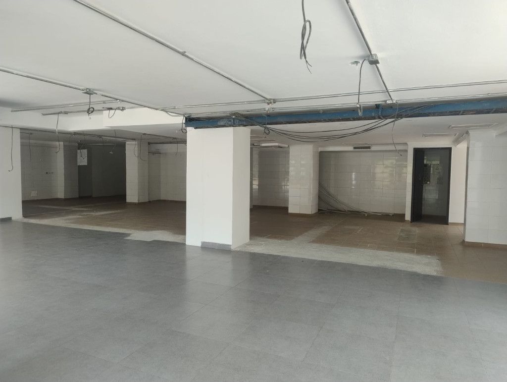 Local en arriendo Valle Del Cauca Cali Camino Real 220 m2 Habitaciones 0 Baños 1 Garajes 11 Precio $11305000