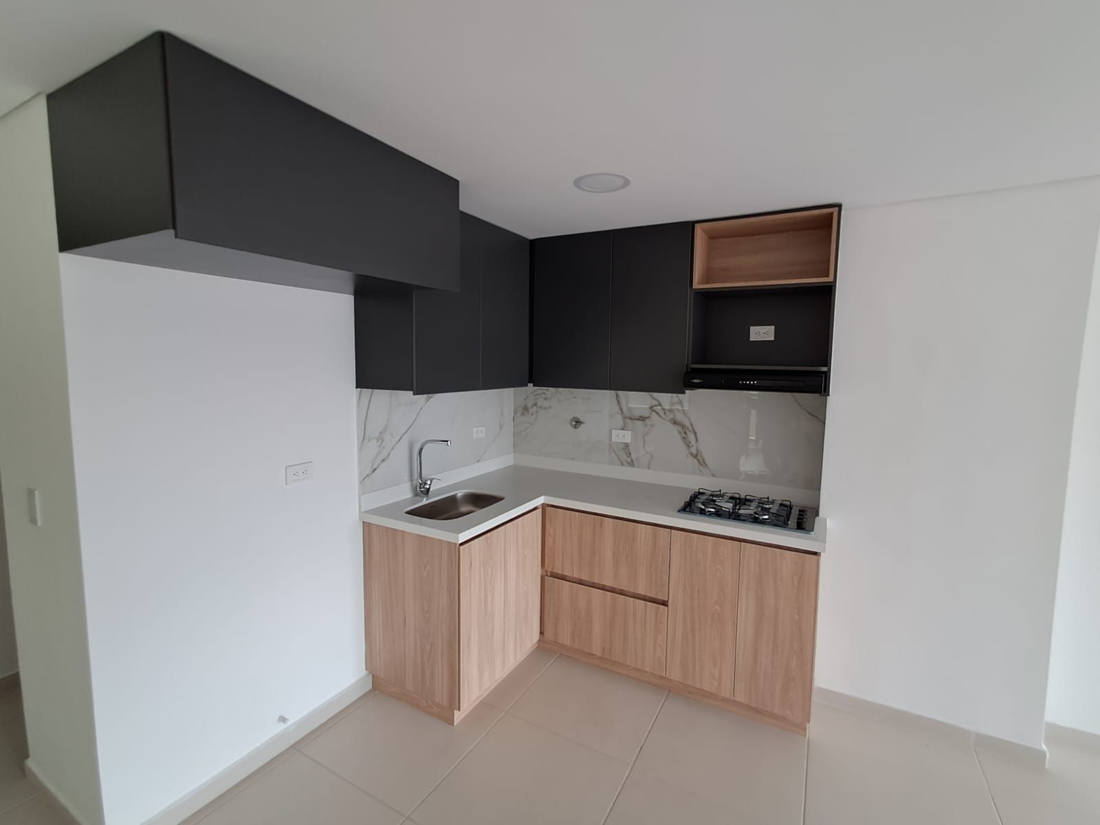 Apartamento en arriendo Antioquia Medellín Bombona No1 85 m2 Habitaciones 3 Baños 2 Garajes 1 Precio $3000000