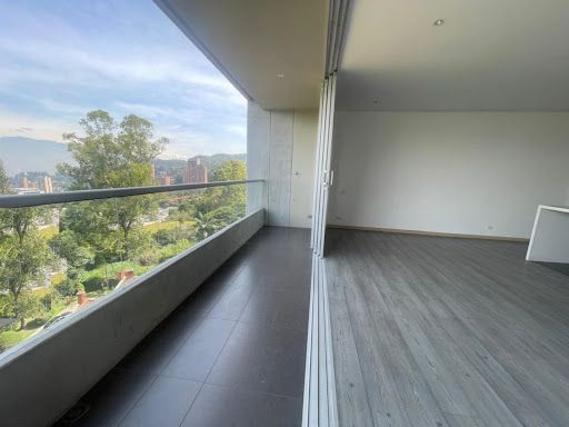 Apartaestudio en arriendo Antioquia Medellín El Tesoro 60 m2 Habitaciones 1 Baños 1 Garajes 1 Precio $4500000