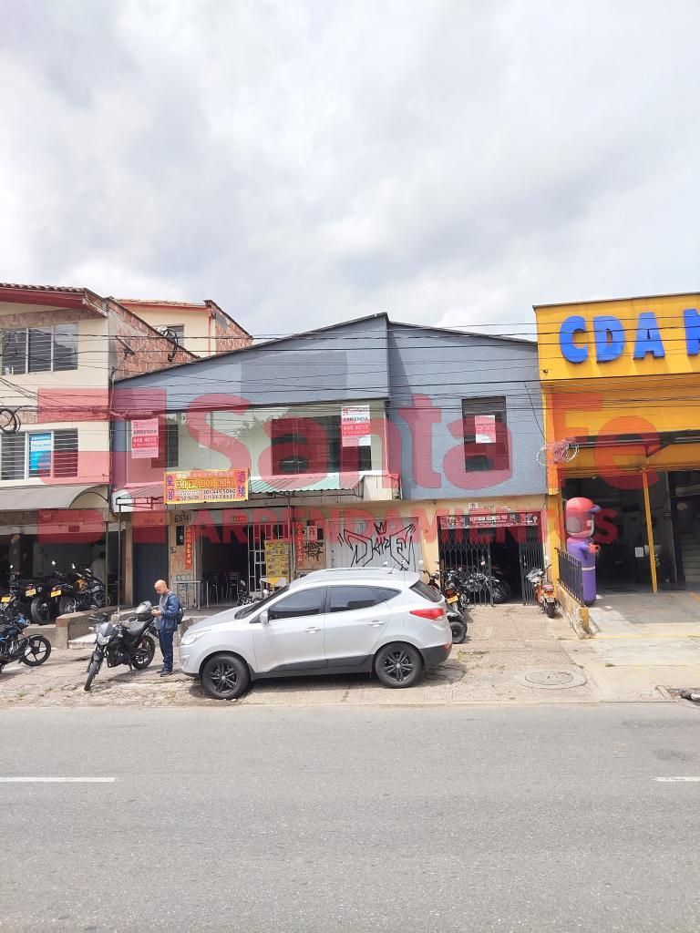 Local en arriendo Antioquia Medellín Fatima 220 m2 Habitaciones 0 Baños 3 Garajes 0 Precio $4900000