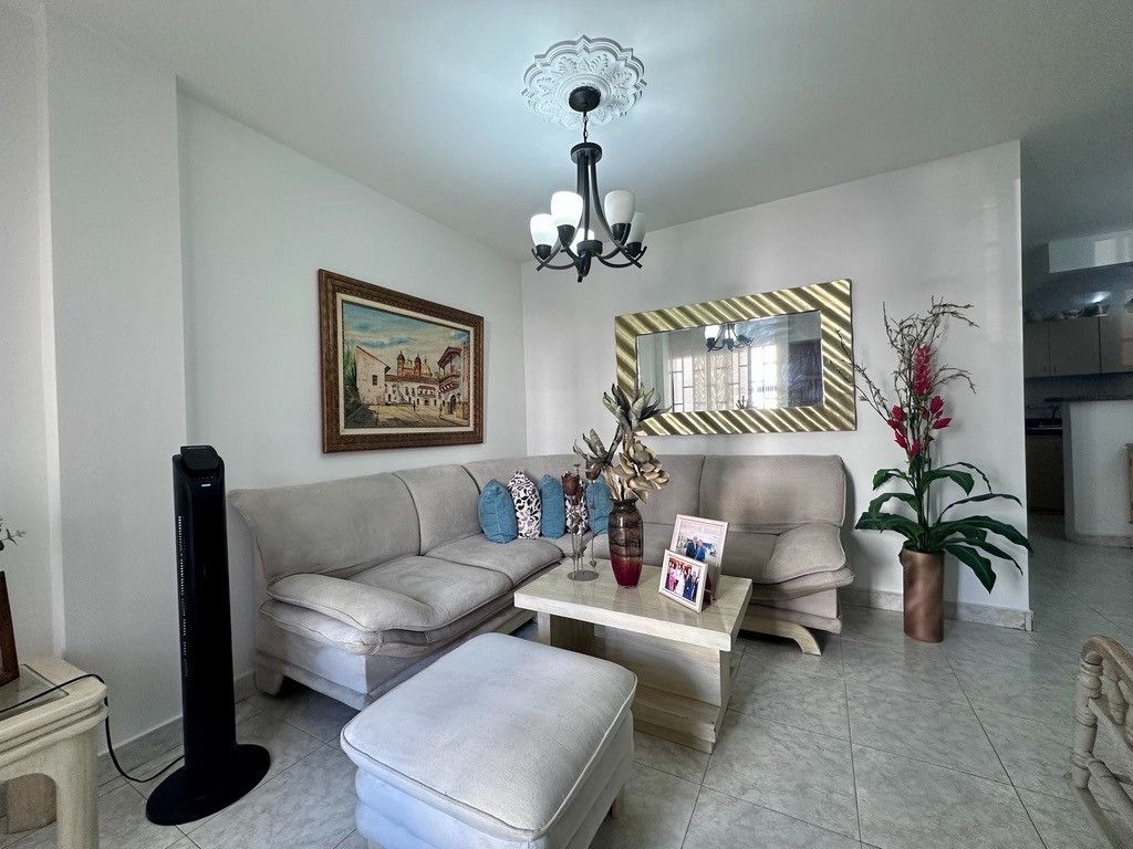 Apartamento en arriendo Bolívar Cartagena Pie Del Cerro 90 m2 Habitaciones 3 Baños 3 Garajes 1 Precio $3000000