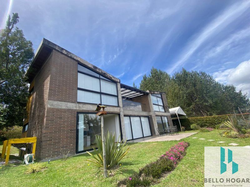 Casa en venta Antioquia Bello Bello 1200 m2 Habitaciones 5 Baños 7 Garajes 5 Precio $1600000000