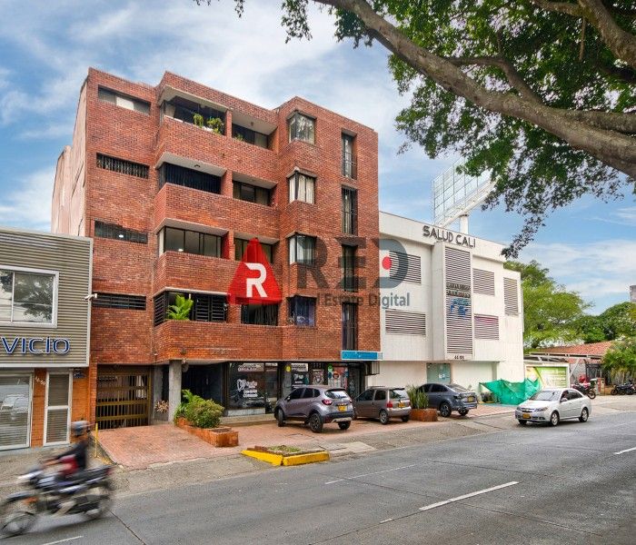 Apartamento en venta Valle Del Cauca Cali Militar 106 m2 Habitaciones 3 Baños 2 Garajes 1 Precio $320000000