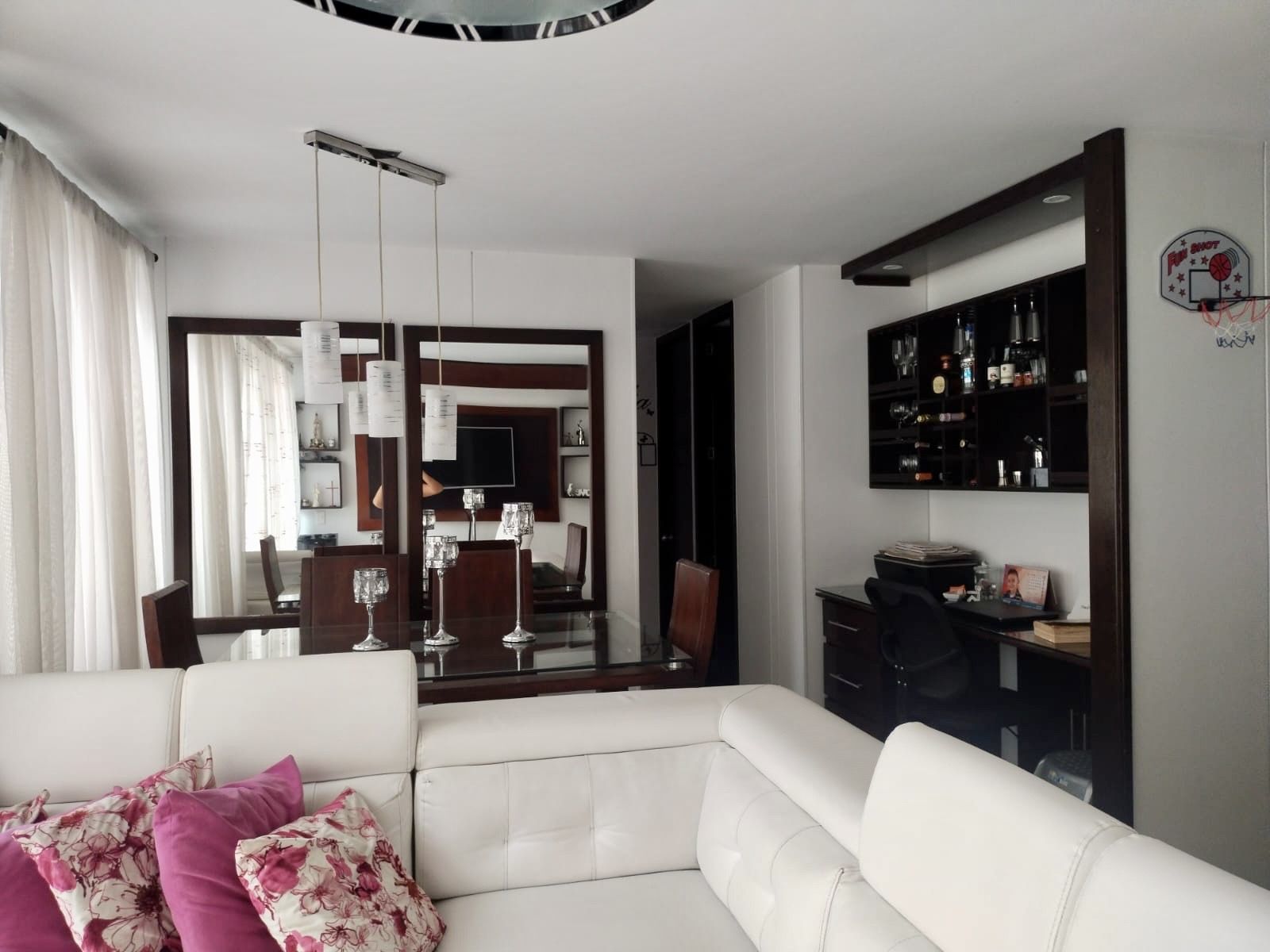 Apartamento en venta Valle Del Cauca Cali El Bosque 68 m2 Habitaciones 3 Baños 1 Garajes 1 Precio $300000000