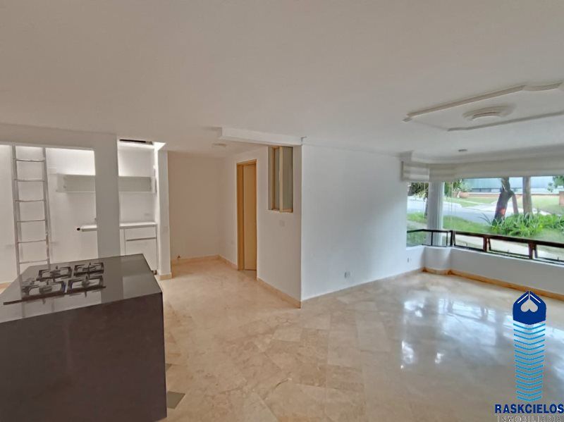 Casa en arriendo Antioquia Medellín El Compromiso 300 m2 Habitaciones 4 Baños 4 Garajes 3 Precio $7500000