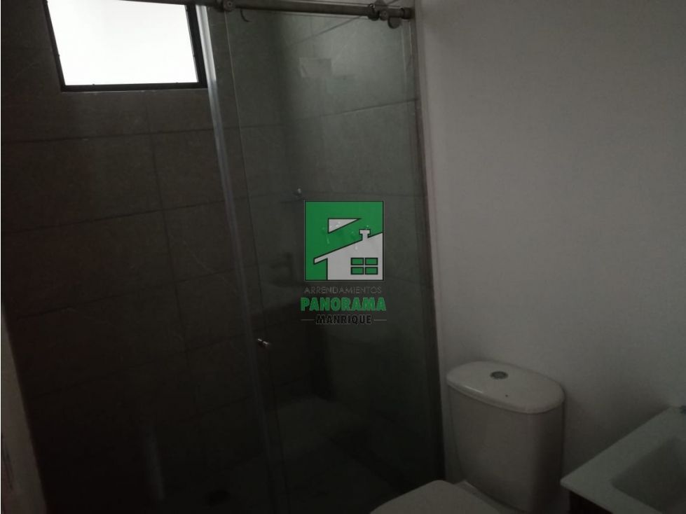 Local en arriendo Antioquia Medellín Manrique Central No2 160 m2 Habitaciones 0 Baños 1 Garajes 0 Precio $5000000