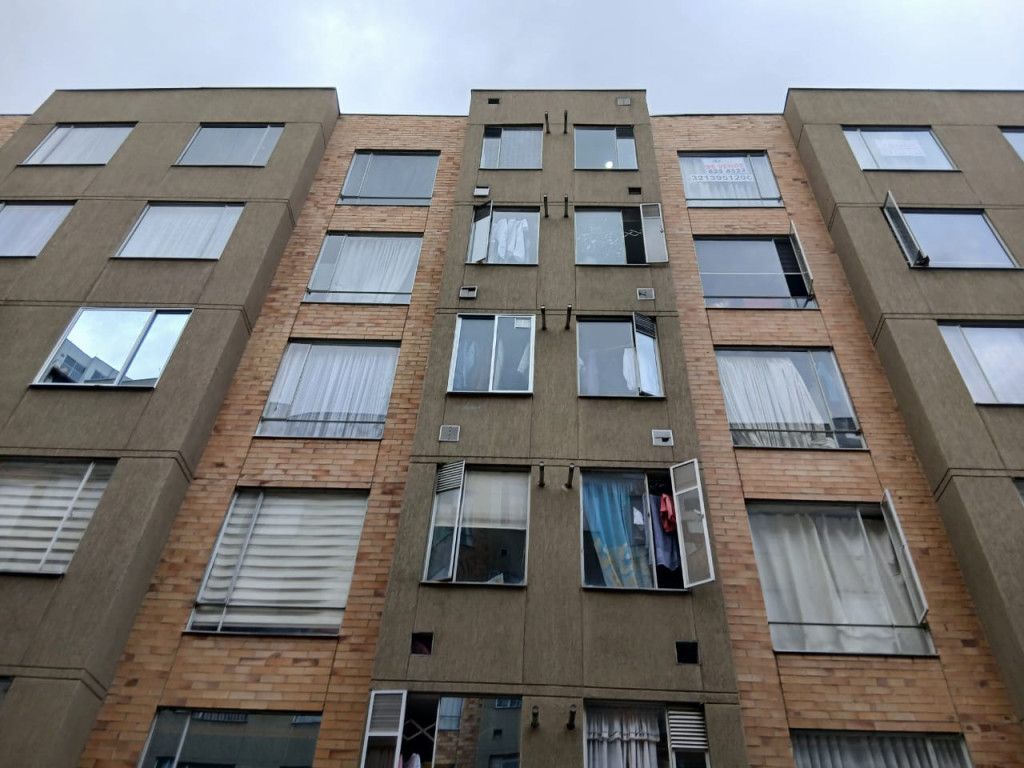 Apartamento en venta Cundinamarca Bogotá Guiparma 42 m2 Habitaciones 3 Baños 1 Garajes 0 Precio $160000000