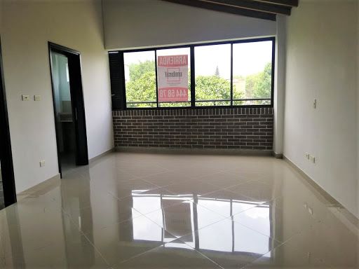 Apartamento en arriendo Antioquia Medellín Simon Bolivar 80 m2 Habitaciones 2 Baños 2 Garajes 1 Precio $2200000