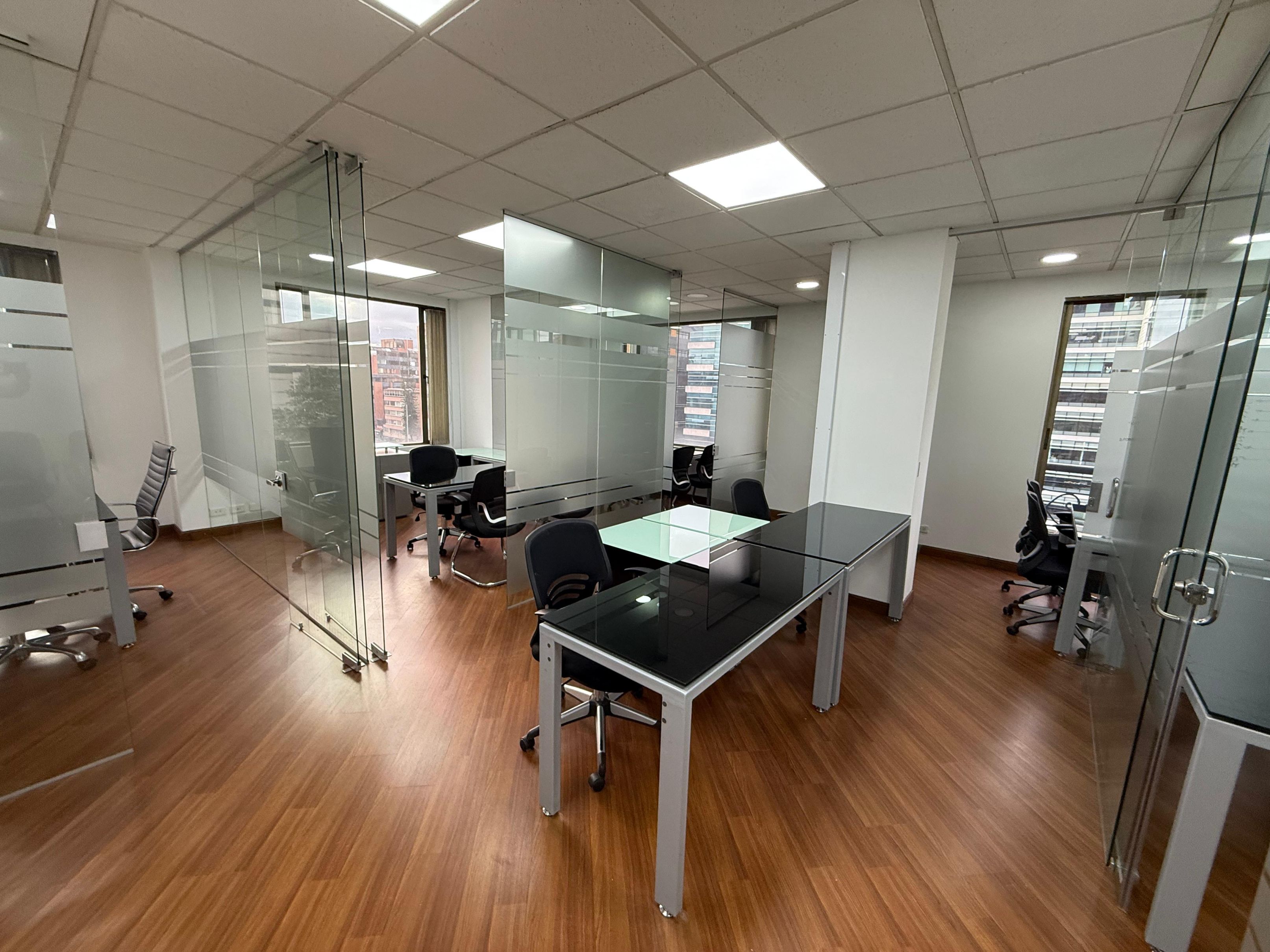 Oficina en venta Cundinamarca Bogotá Chico Norte Et Iii 63 m2 Habitaciones 0 Baños 1 Garajes 1 Precio $520000000