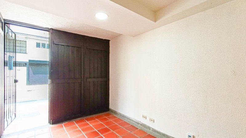 Apartaestudio en arriendo Antioquia Medellín San Joaquin 25 m2 Habitaciones 0 Baños 1 Garajes 0 Precio $900000