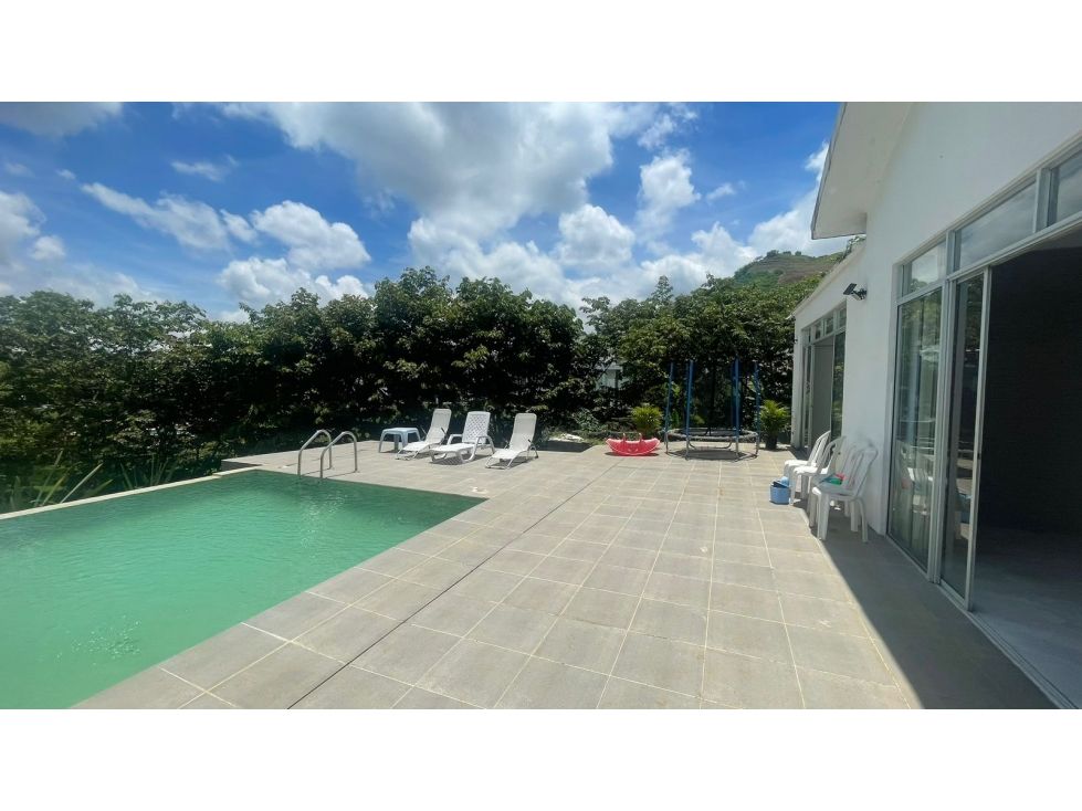 Casa Campestre en venta Risaralda Pereira Pereira 400 m2 Habitaciones 4 Baños 5 Garajes 5 Precio $1450000000