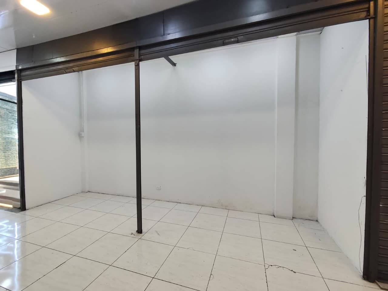 Local en arriendo Risaralda Pereira Sector Galeria Central 10 m2 Habitaciones 0 Baños 0 Garajes 0 Precio $2200000