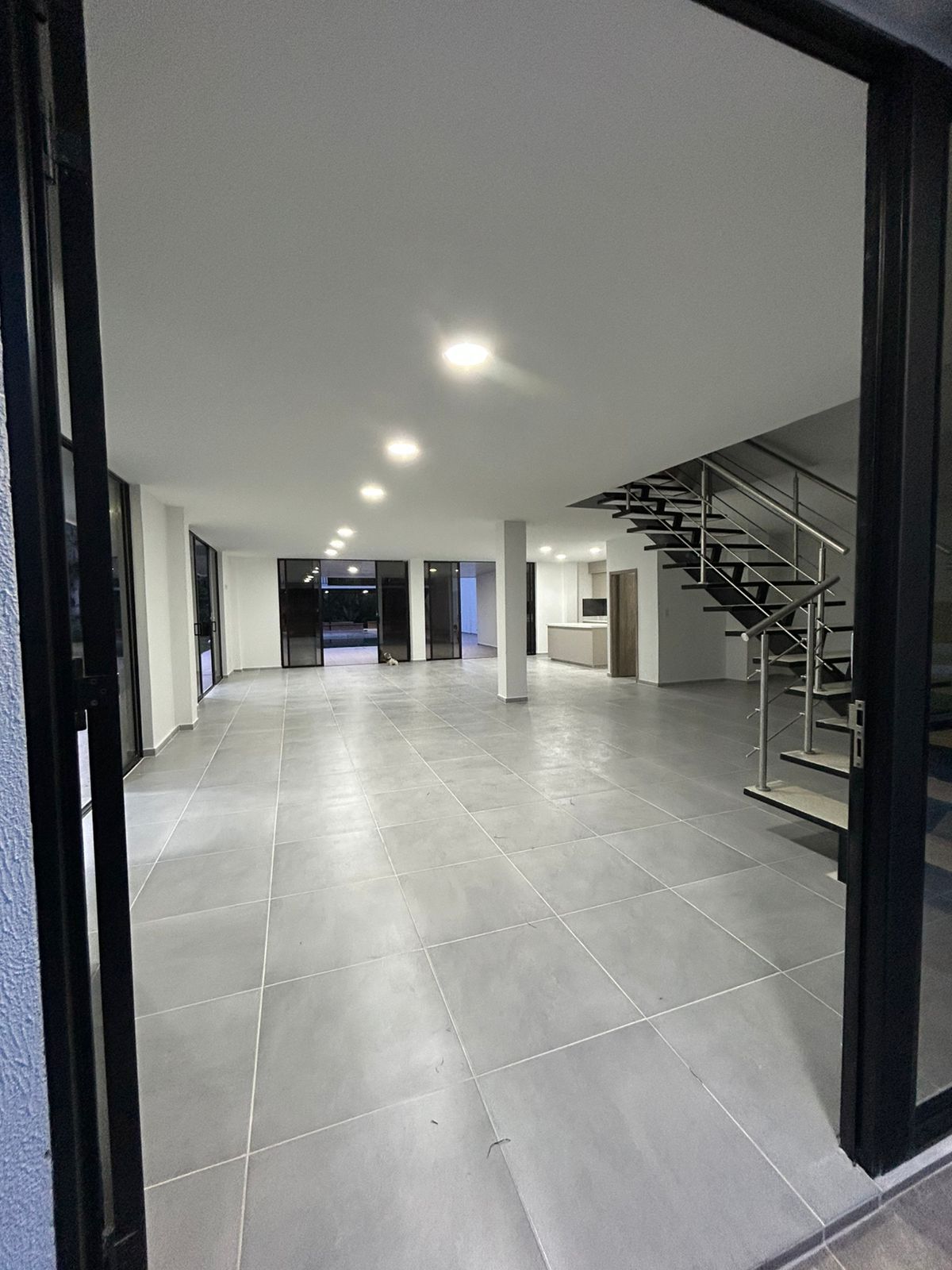 Casa Campestre en arriendo o venta Risaralda Pereira Jardin De Velez Y Velez 490 m2 Habitaciones 6 Baños 3 Garajes 6 Precio venta $1550000000 Precio arriendo $8800000