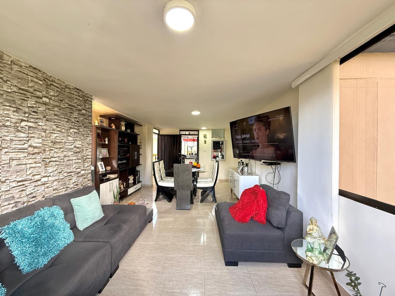 Apartamento en venta Risaralda Pereira La Elvira 98 m2 Habitaciones 3 Baños 2 Garajes 1 Precio $350000000