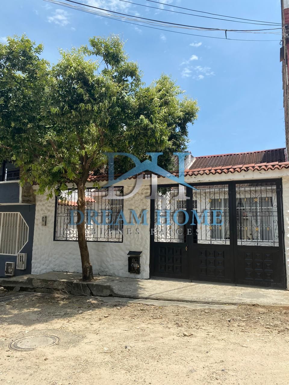 Casa en arriendo Tolima Melgar Ub Santa Barbara 90 m2 Habitaciones 2 Baños 1 Garajes 2 Precio $950000