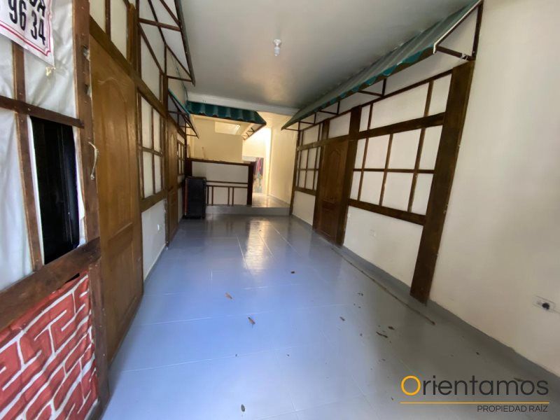 Local en arriendo Antioquia Medellín Manila 100 m2 Habitaciones 0 Baños 2 Garajes 0 Precio $6800000