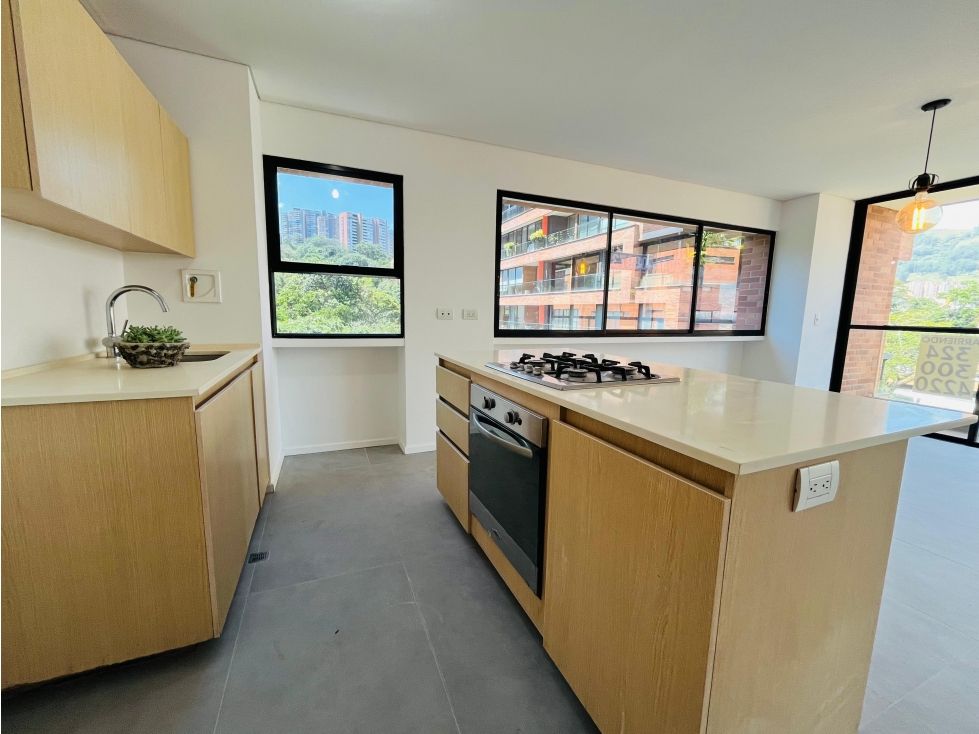 Apartaestudio en arriendo Antioquia Envigado Envigado 74 m2 Habitaciones 1 Baños 2 Garajes 1 Precio $3400000