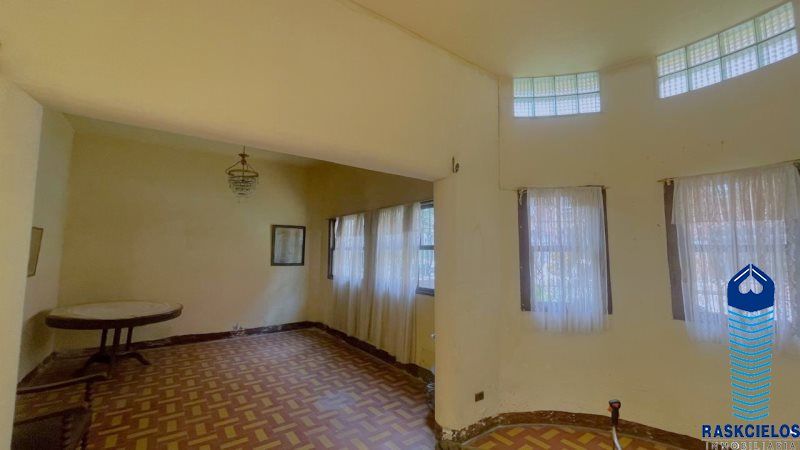 Casa en venta Antioquia Medellín Laureles 424 m2 Habitaciones 5 Baños 3 Garajes 2 Precio $3100000000