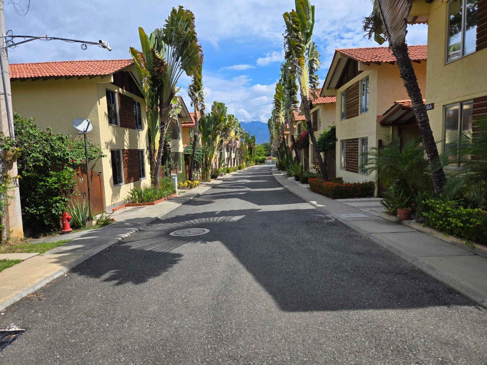 Casa Campestre en venta Antioquia Santafé De Antioquia Corregimiento Tonusco 173 m2 Habitaciones 3 Baños 3 Garajes 2 Precio $650000000
