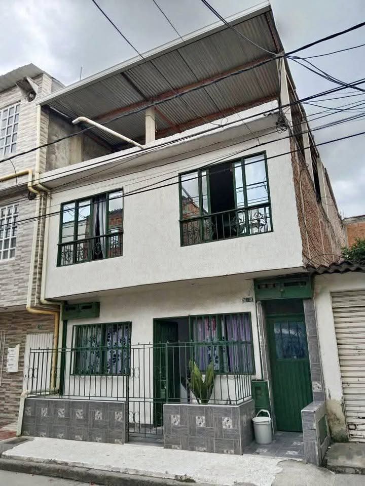 Casa en venta Valle Del Cauca Cali Jose Manuel Marroquín I Etapa 270 m2 Habitaciones 7 Baños 4 Garajes 0 Precio $320000000