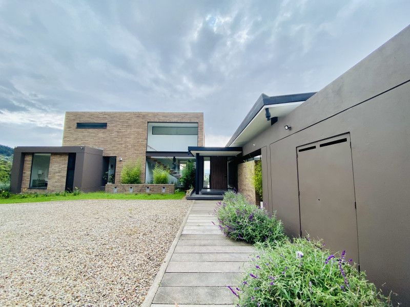 Casa en venta Cundinamarca Tenjo Tenjo 360 m2 Habitaciones 4 Baños 5 Garajes 4 Precio $2500000000