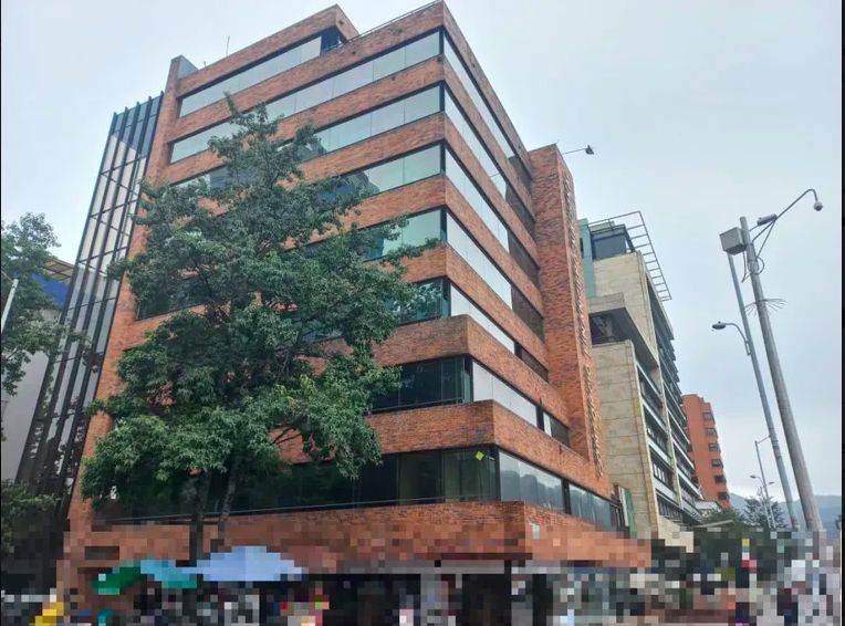 Oficina en venta Cundinamarca Bogotá Santa Bibiana 238 m2 Habitaciones 0 Baños 4 Garajes 5 Precio $1303000000