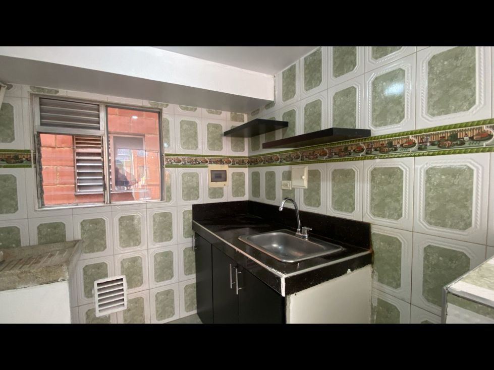 Apartamento en venta Cundinamarca Soacha Cr Acanto Et Ii 46 m2 Habitaciones 3 Baños 1 Garajes 0 Precio $141000000