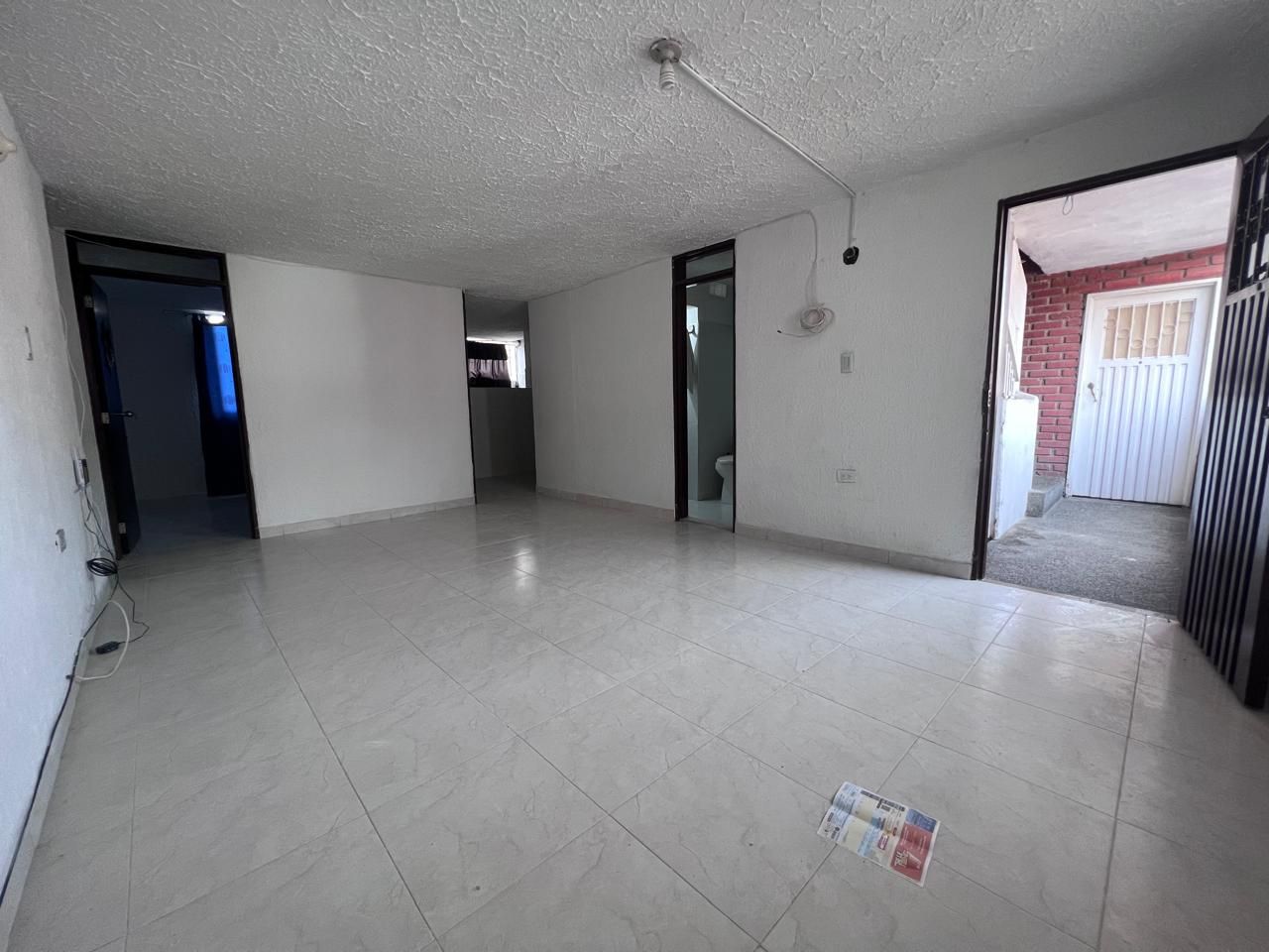 Apartamento en venta Valle Del Cauca Cali Br Los Alcazares 60 m2 Habitaciones 3 Baños 1 Garajes 0 Precio $127000000