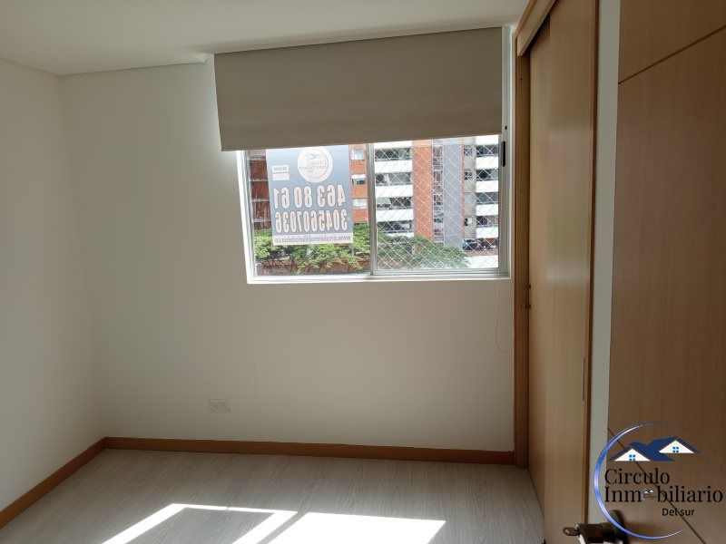 Apartamento en arriendo Antioquia Envigado Uribe Ángel 65 m2 Habitaciones 2 Baños 2 Garajes 1 Precio $3500000