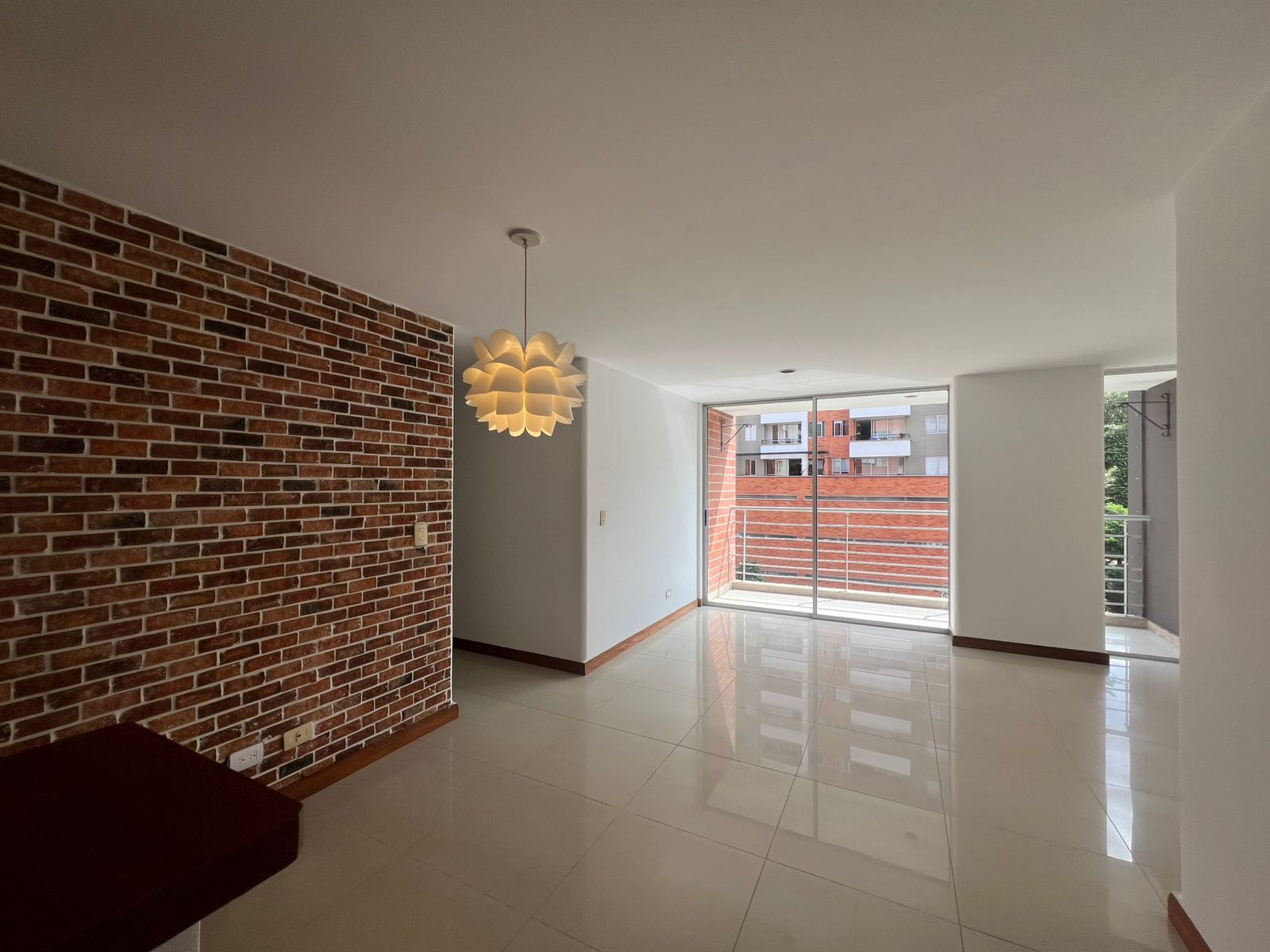 Apartamento en arriendo Antioquia Envigado Villa Grande 100 m2 Habitaciones 3 Baños 2 Garajes 1 Precio $3750000