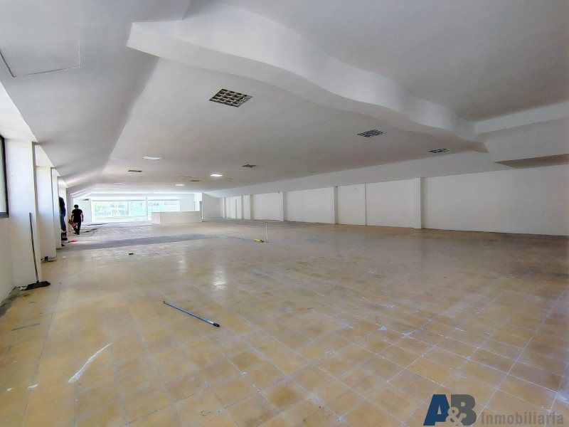 Bodega en arriendo Antioquia Medellín Perpetuo Socorro 568 m2 Habitaciones 0 Baños 5 Garajes 0 Precio $26000000