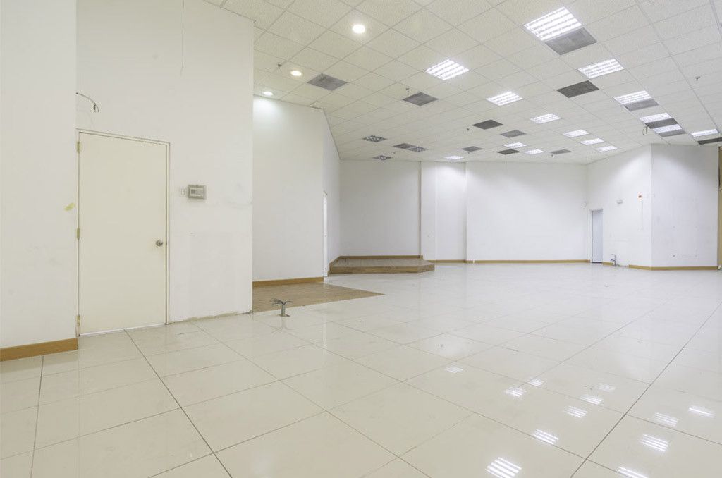 Local en venta Cundinamarca Bogotá Batallón Caldas 213 m2 Habitaciones 0 Baños 1 Garajes 0 Precio $1679000000