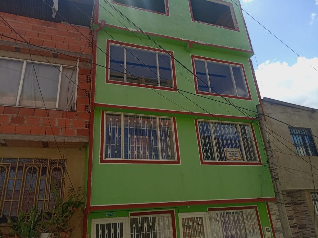 Casa en venta Cundinamarca Bogotá Las Huertas 72 m2 Habitaciones 7 Baños 3 Garajes 0 Precio $369000000