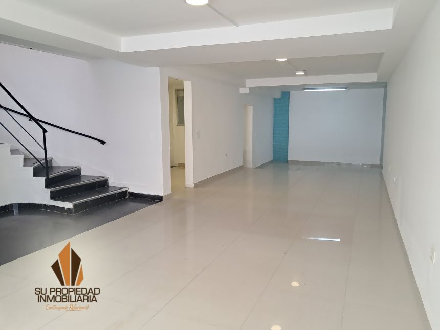 Casa en arriendo Cundinamarca Bogotá El Espartillal 380 m2 Habitaciones 3 Baños 4 Garajes 2 Precio $15000000