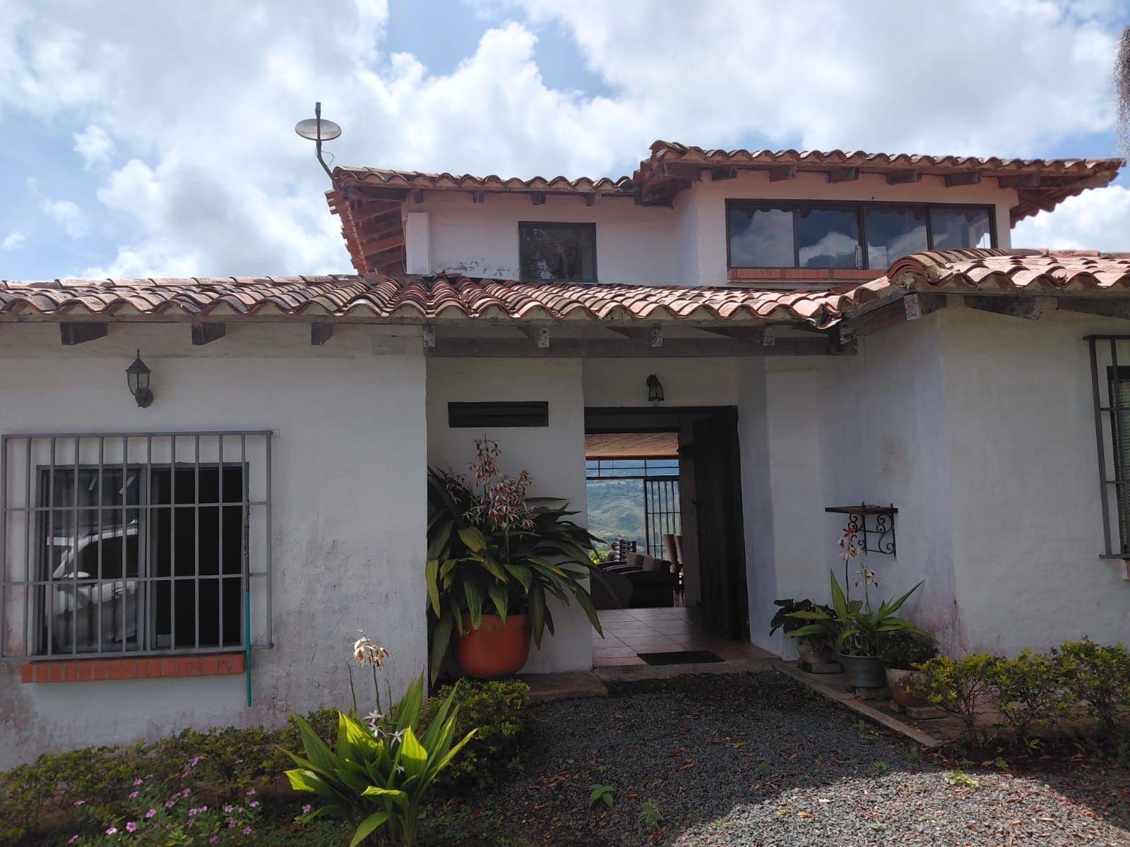 Finca en venta Valle Del Cauca Dagua Dagua 280 m2 Habitaciones 5 Baños 4 Garajes 4 Precio $800000000