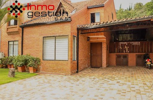 Casa en venta Santander Bucaramanga Centro 338 m2 Habitaciones 4 Baños 3 Garajes 1 Precio $1700000000