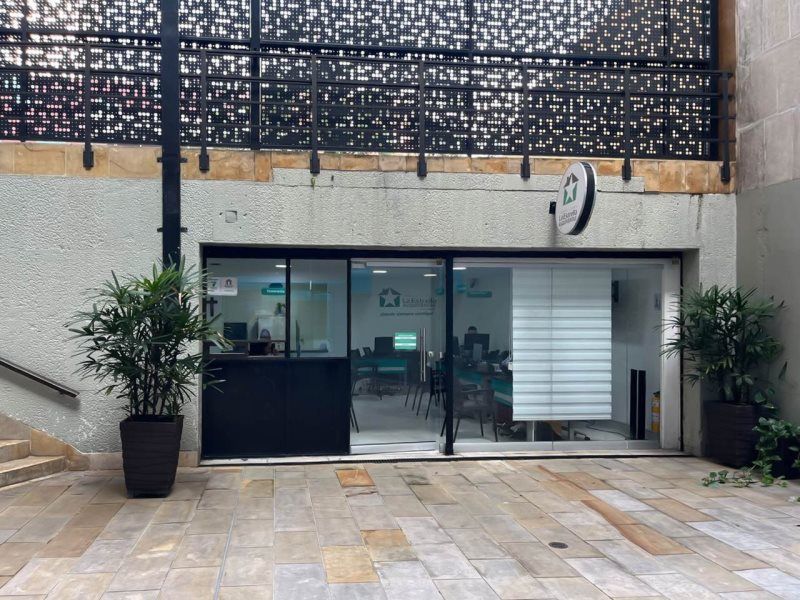 Local en arriendo Antioquia Medellín Santa Rosa De Lima 138 m2 Habitaciones 0 Baños 2 Garajes 0 Precio $4450000