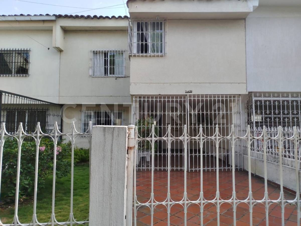 Casa en venta Valle Del Cauca Cali Prados Del Norte 286 m2 Habitaciones 4 Baños 2 Garajes 2 Precio $580000000