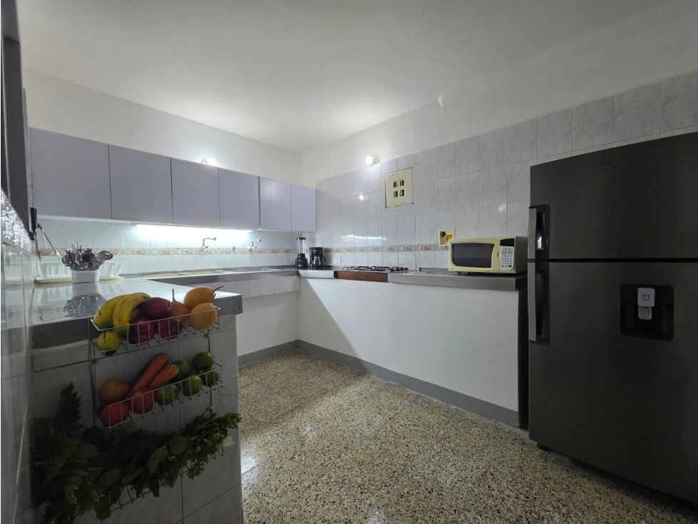 Casa en venta Antioquia Medellín Bolivariana 250 m2 Habitaciones 5 Baños 3 Garajes 1 Precio $1100000000