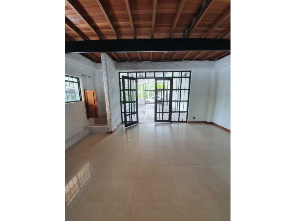 Local en arriendo Quindío La Tebaida La Tebaida 110 m2 Habitaciones 0 Baños 2 Garajes 0 Precio $1700000