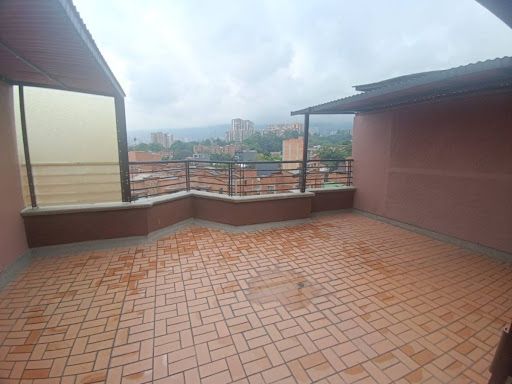 Apartamento en venta Antioquia Envigado La Paz 120 m2 Habitaciones 3 Baños 3 Garajes 1 Precio $500000000