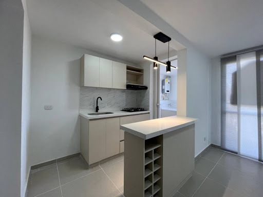 Apartamento en arriendo Antioquia Rionegro Cuatro Esquinas 50 m2 Habitaciones 2 Baños 2 Garajes 0 Precio $1600000