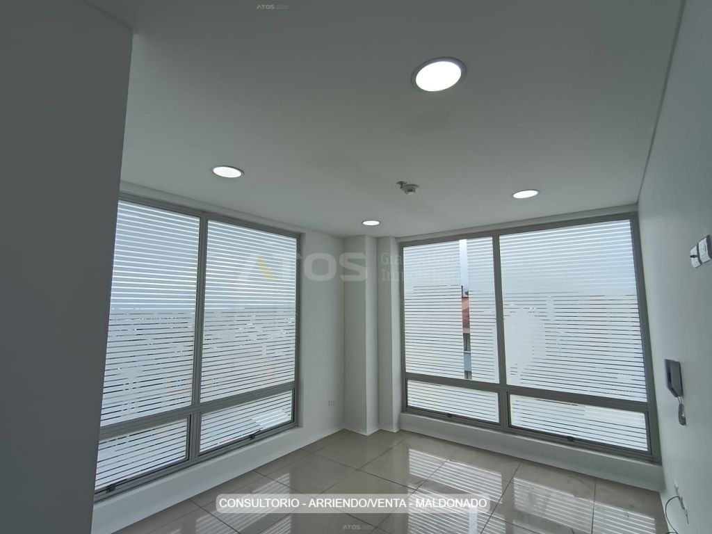 Consultorio en arriendo Boyacá Tunja Las Nieves 17 m2 Habitaciones 0 Baños 1 Garajes 1 Precio $1100000