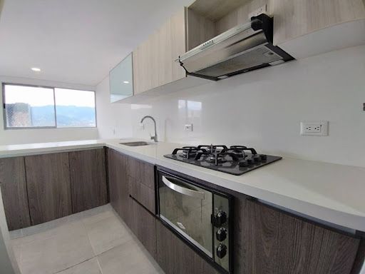 Apartamento en arriendo Antioquia Medellín Simesa 85 m2 Habitaciones 3 Baños 2 Garajes 2 Precio $4000000