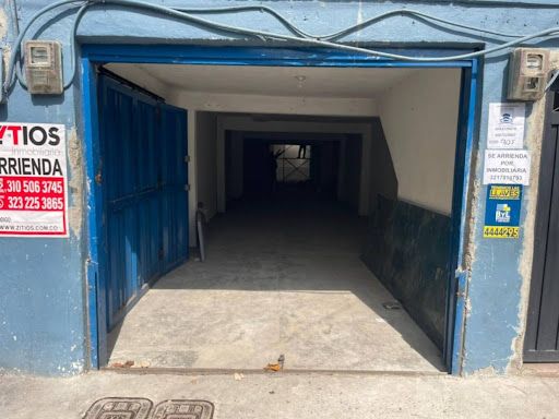 Bodega en arriendo Antioquia Medellín Naranjal 100 m2 Habitaciones 0 Baños 1 Garajes 0 Precio $5000000
