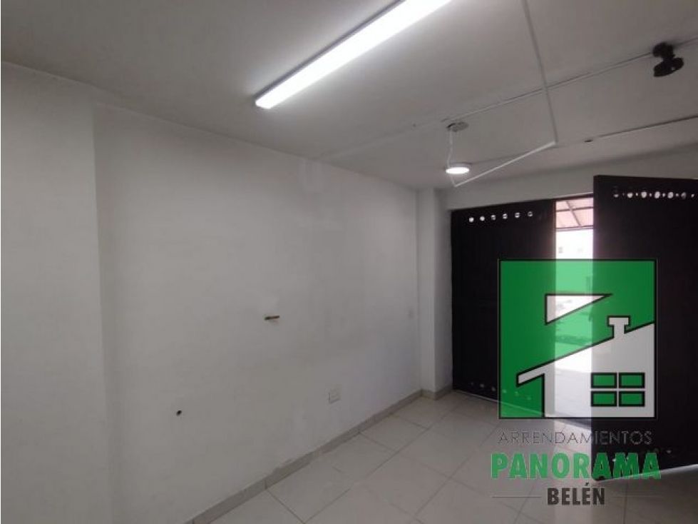 Local en arriendo Antioquia Medellín San Bernardo 12 m2 Habitaciones 0 Baños 1 Garajes 0 Precio $1300000