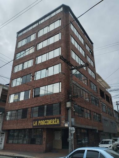 Edificio en arriendo Cundinamarca Bogotá San Jose 1232 m2 Habitaciones 16 Baños 12 Garajes 0 Precio $18500000