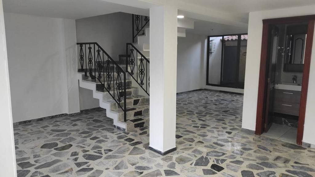 Casa en venta Risaralda Pereira Belmonte A 135 m2 Habitaciones 3 Baños 3 Garajes 1 Precio $495000000